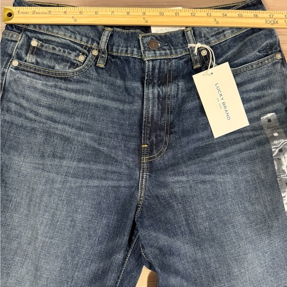 NWT LUCKY BRAND / 365 Vintage Loose Distressed Crop High Rise Jeans Size 32x29 - Picture 3 of 12